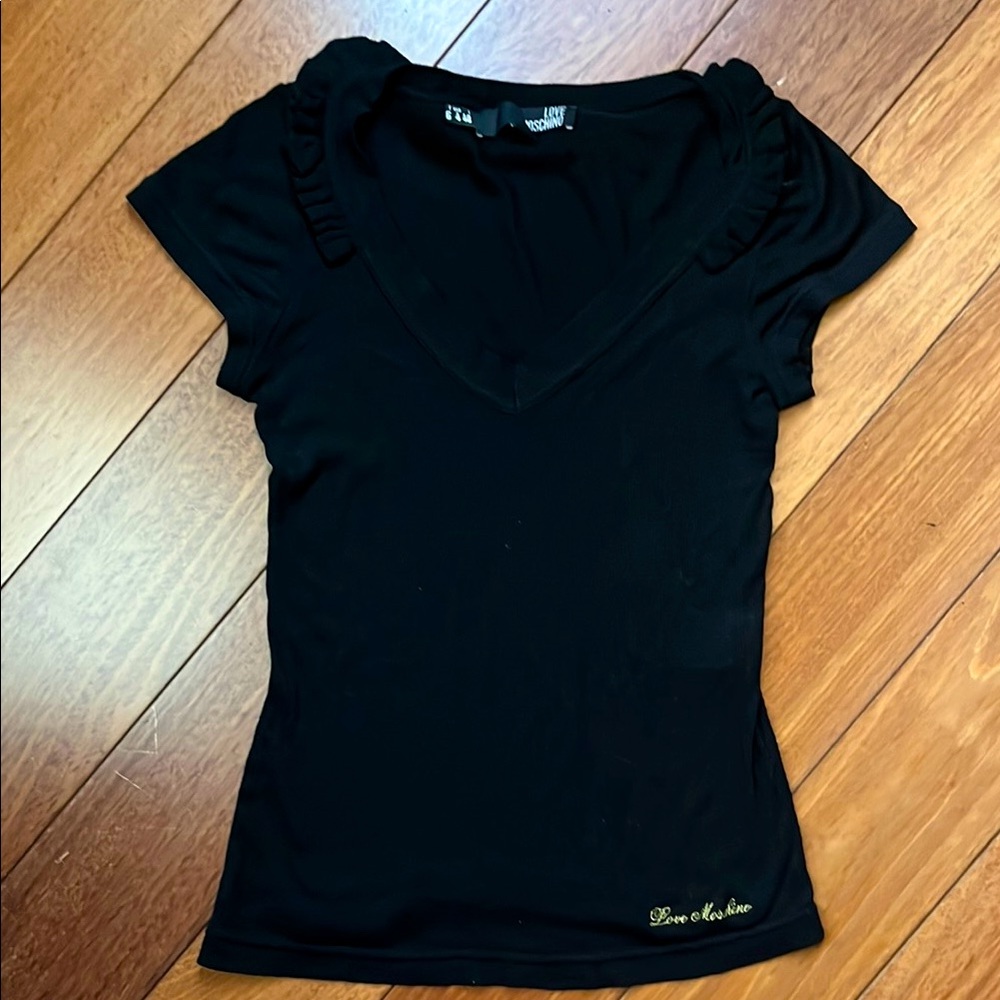 EUC Vintage Love Moschino Ribbed Ruffled V Neck